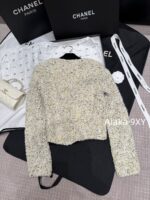 chanel   2024k Early Autumn New Collection  Women's crochet lemon yellow sand thread rhinestone buckle hollow long sleeved knitted cardigan jacket. Mini Short - Image 3