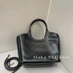 miumiu  ivy Series limited edition tote bag shopping bagRetro Maillard color scheme. A large calf leather fabric with an overwhelming sense of relaxation - Image 5