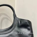 miumiu  ivy Series limited edition tote bag shopping bagRetro Maillard color scheme. A large calf leather fabric with an overwhelming sense of relaxation - Image 8