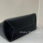 miumiu  ivy Series limited edition tote bag shopping bagRetro Maillard color scheme. A large calf leather fabric with an overwhelming sense of relaxation - Image 9