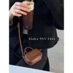 miumiu  Mini is too cute, isn't it? The 24ss summer new ultra small mini briefcase is here. Can be carried diagonally or by hand, made of original leather - Image 5