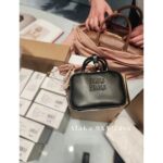 miumiu  Mini is too cute, isn't it? The 24ss summer new ultra small mini briefcase is here. Can be carried diagonally or by hand, made of original leather - Image 12