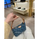LOUIS VUITTON   2024 Summer New Heavy Industry Denim DenimPrinted Four Leaf Clover Mini Ingot Lunch Box Bag is Coming - Image 12