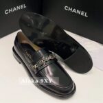 Chanel  24A Beauty Responsibility Love Camellia Badge Le Fu ShoesBritish style leather shoes with a girlish feel, versatile and versatile. Original factory leather - Image 5