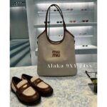miumiu  Self retention Zhang Yuanying's 2024 SS fashion show collection ivy tote tote shopping bag is hereJapan limited edition canvas denim fabric - Image 16