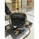 Chanel is super beautiful  unpopular yet not surprising  24A Summer New Series Color Enamel Adjustable Buckle Chain  Small box bag/small waste bag square - Image 11