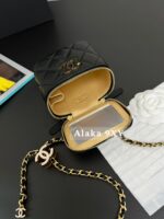 Chanel is super beautiful  unpopular yet not surprising  24A Summer New Series Color Enamel Adjustable Buckle Chain  Small box bag/small waste bag square - Image 23