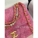 Chanel   24ss Limited Edition Pearl Chain  Bold plaid metal CF is hereVarious carrying methods for both handheld and crossbody - Image 7