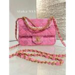 Chanel   24ss Limited Edition Pearl Chain  Bold plaid metal CF is hereVarious carrying methods for both handheld and crossbody - Image 9