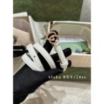 Chanel's "musthave wardrobe outfit for white and rich beauty"   The latest model of the 24A show features a hollowed out black and white minimalist cartoon logo leather belt. - Image 9