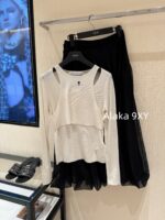 DIOR retained funds   Pure Desire Immortal Qi Fake Two Bottom Shirts "24D  Autumn and winter new collection 100 wool knitted sweater for women. Available in three colors