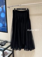 DIOR2025 Early Spring New Product Series  Elegant temperament D high qualityVersatile high waist long floral bud mesh black skirt