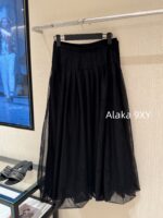 DIOR2025 Early Spring New Product Series  Elegant temperament D high qualityVersatile high waist long floral bud mesh black skirt - Image 9