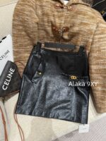 CELINE   2024 new design environmentally friendly PU leather micro glossy exquisite metal chain Aline short skirt autumn and winter new slim fit hip hugging sexy half skirt - Image 6