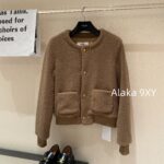 CELINE   2024 autumn and winter new milk coffee color gold button letter logo lamb fur/cashmere lapel warm jacketCustomized gold mold button lining exquisite matching