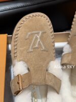 LOUIS VUITTON  2024 Winter New Collection Super ComfortableImported Lamb Wool Material with Letter Logo, Mary Jane Tshaped Fury Shoes/Boken Shoes - Image 39