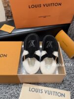 LOUIS VUITTON  2024 Winter New Collection Super ComfortableImported Lamb Wool Material with Letter Logo, Mary Jane Tshaped Fury Shoes/Boken Shoes - Image 41