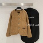 LOUIS VUITTON High Quality 24ss Autumn/Winter New Collection Classic Dark Pattern Khaki  Checkered jacquard turquoise button collarless jacket for men and women, casual jacket trend