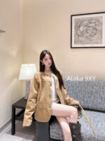 LOUIS VUITTON High Quality 24ss Autumn/Winter New Collection Classic Dark Pattern Khaki  Checkered jacquard turquoise button collarless jacket for men and women, casual jacket trend - Image 10