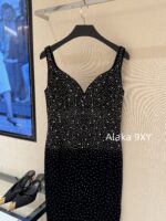 Yves Saint Laurent "Annual Meeting C Dressing" Y  2024 Autumn/Winter New Collection  Socialite banquet, highend heavy worker, full of hot pressed diamond suspenders, long dress, velvet inlaid with diamonds, hip hugging dress