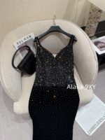 Yves Saint Laurent "Annual Meeting C Dressing" Y  2024 Autumn/Winter New Collection  Socialite banquet, highend heavy worker, full of hot pressed diamond suspenders, long dress, velvet inlaid with diamonds, hip hugging dress - Image 26