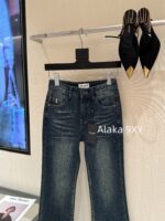 Yves Saint Laurent   2024 Autumn/Winter New Collection Y  High waisted metal letter logo slimming pocket straight tube micro flared jeans - Image 10