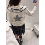 DIOR gift box packaging  D  2024 Autumn/Winter New Collection _ Heavy Industry Collar Five pointed Star Jacquard Logo Hooded Woolen SweaterWhite Rich Beauty Elegant Style - Image 15