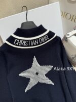 DIOR gift box packaging  D  2024 Autumn/Winter New Collection _ Heavy Industry Collar Five pointed Star Jacquard Logo Hooded Woolen SweaterWhite Rich Beauty Elegant Style - Image 21