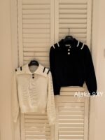 DIOR gift box packaging  D  2024 Autumn/Winter New Collection _ Heavy Industry Collar Five pointed Star Jacquard Logo Hooded Woolen SweaterWhite Rich Beauty Elegant Style - Image 22