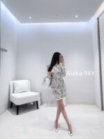 BALMAIN    French retro luxury24autumn/winter new collection elegant jacquard shoulder pad metal decoration B  Knitted dress for women. Slimming and slimming to enhance temperament - Image 11