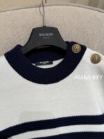 BALMAIN "Pure Desire Goddess Atmosphere" B  24 Autumn/Winter New Collection Round Neck Black and White Striped Diagonal Shoulder Metal Buckle Medium Long Striped Woolen Dress for Women - Image 5