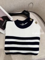 BALMAIN "Pure Desire Goddess Atmosphere" B  24 Autumn/Winter New Collection Round Neck Black and White Striped Diagonal Shoulder Metal Buckle Medium Long Striped Woolen Dress for Women - Image 7