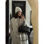 Yves Saint Laurent is a musthave for European and American supermodels traveling ” Liya Retro luggage bag/bowling briefcaseInvincible functionality with full leather calf leather - Image 6
