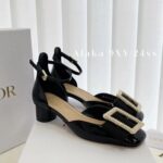 Dior Super Beautiful24ss Summer New Collection, IDLY socialite temperament, French style onepiece leather rhinestone sandals, women's summer hollow square buckle highheeled sandals