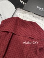 Chanel 2024 Autumn/Winter Collection  Wine red highend feelLarge lapel double breasted jacket with jacquard lapel and double breasted buttons, versatile and slimming on the upper body - Image 7