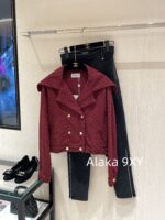 Chanel 2024 Autumn/Winter Collection  Wine red highend feelLarge lapel double breasted jacket with jacquard lapel and double breasted buttons, versatile and slimming on the upper body - Image 24