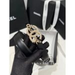 Chanel's "musthave wardrobe outfit for white and rich beauty"   24p latest fashion show signature letter pearl logo genuine leather belt - Image 3