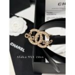 Chanel's "musthave wardrobe outfit for white and rich beauty"   24p latest fashion show signature letter pearl logo genuine leather belt - Image 7