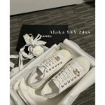 Chanel twocolor self preservation   High quality 24p latest out of stock king black and white panda color blocked big toe shoes/thick soled sports shoes. Full set packaging for the version (old customers can rest assured to take photos) - Image 3