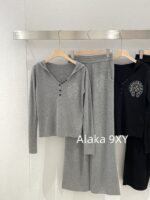 Chrome Hearts Reserved/2022ss Early Autumn New Cruo   Cross hot stamping fashionable sports suit women's hooded sweatshirt casual wide leg pants twopiece set trendy autumn casual lazy suit, this set is still the most practical to wear, giving people a comfortable and free relaxed state! Highlighting the casual and lazy temperament, the printed pattern has many scenes, with some exquisite and unique feelings. The high waisted design enhances the waistline and elongates the leg lines, creating a paper figure effect - Image 5