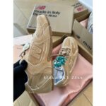 Miumiu x Newblance530   24ss Early Spring Show CollectionRetro Melad colored sneakers are here. Invincible comfortable retro versatile gift box packaging. - Image 3