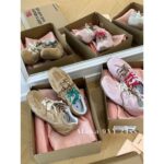 Miumiu x Newblance530   24ss Early Spring Show CollectionRetro Melad colored sneakers are here. Invincible comfortable retro versatile gift box packaging. - Image 11