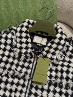 GUCCI 2024 Autumn/Winter New Collection _ Classic Thousand Bird Grid Color blocked Coarse Fleece Knitted Jacket Jacket for Women's Autumn/Winter Short Style Korean Gold Cardigan Dressing - Image 25