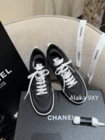 CHANEL High Edition  25C New SeriesHeavy Industry Comic Embroidery Logo Classic Black and White Color blocked Panda Board Shoes/Sports Shoes for Women - Image 7