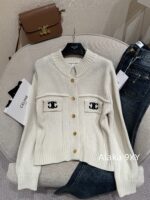 celine   24FW AutumnWinter New Collection Heavy Industry Triumph Men Pocket Logo Knitted Sweater Women's Stand up Collar Cardigan Lazy Wool Sweater Jacket Women - Image 15