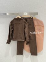 MIUMIU   Melad color series24 new series chocolate color lapel letter logo denim jacket/straight leg jeans women's jacket - Image 16