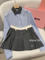 MIUMIU "Versatile College Style Half Skirt" 24 Autumn/Winter Color Contrast Splicing Waist Letter Embroidery Versatile Look Thin Cotton Wool Hundred Fold Half Skirt for Women