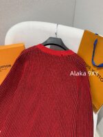 LOUIS VUITTON   24 Autumn/Winter New Collection  Letter Emblem Color blocked Stripe Vneck Pearl Button Knitted Sweater Fashion Cardigan Sweater Unisex Loose fit - Image 17