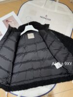 Moncler   24 Autumn/Winter New Collection Plush Lamb Hair Teddy High Collar Jacket Down Jacket. 90 National Standard White Duck Velvet Material - Image 6