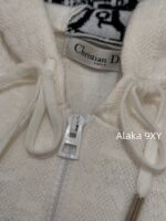DIORD  2024 Early Autumn New Collection   100 wool material hooded jacquard letter logo zipper jacket for women. - Image 7